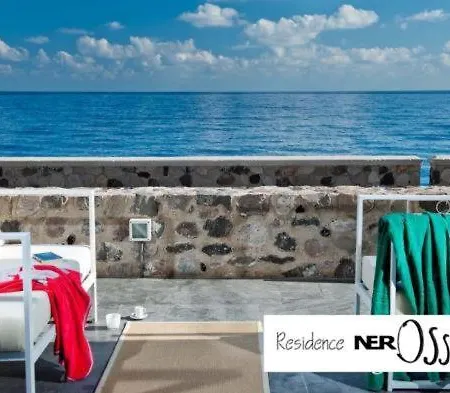 Nerossidiana Sul Mare Di Lägenhet